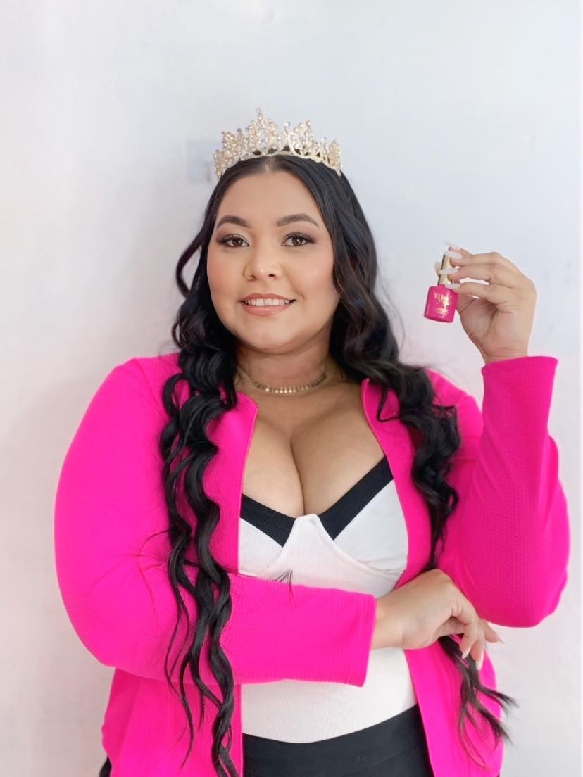 Karla Ruiz - Manicurista Premium